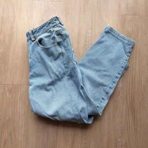 Vintage DKNY Light Blue Straight Leg Women’s Jeans
